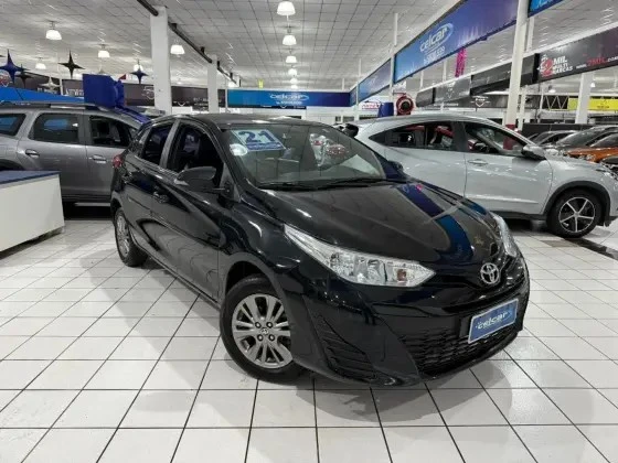 foto do veículo Toyota Yaris 16V XL PLUS CONNECT MULTIDRIVE 1.5