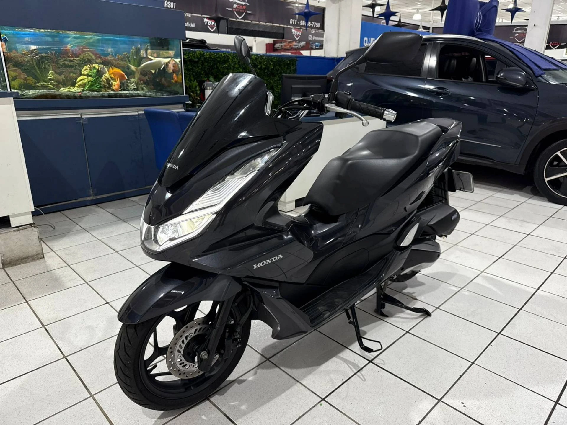 foto do veículo Honda PCX 160 DLX Motorcycle 