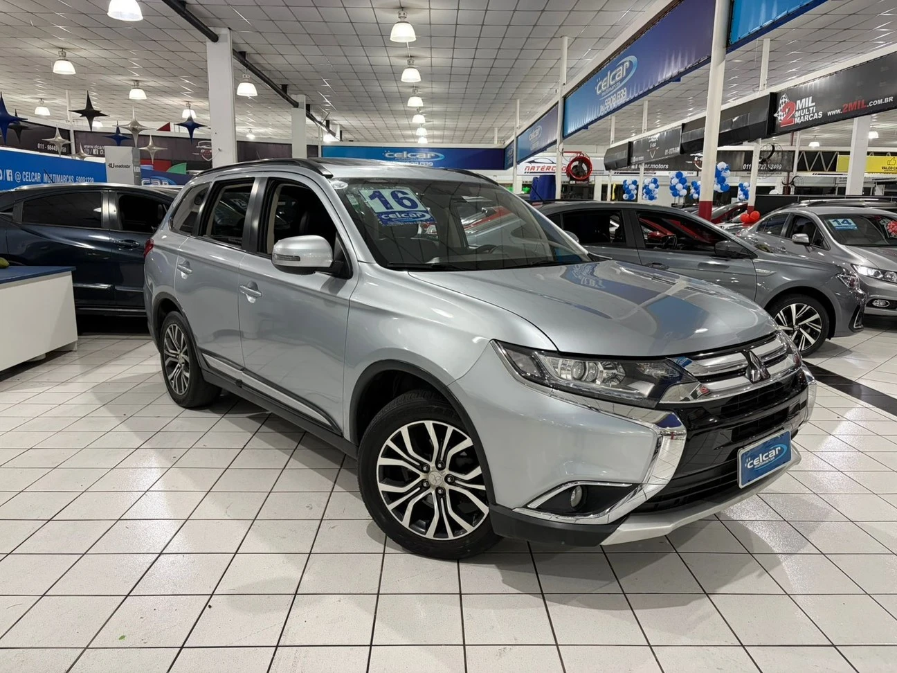 foto do veículo Mitsubishi Outlander 16V 2.0
