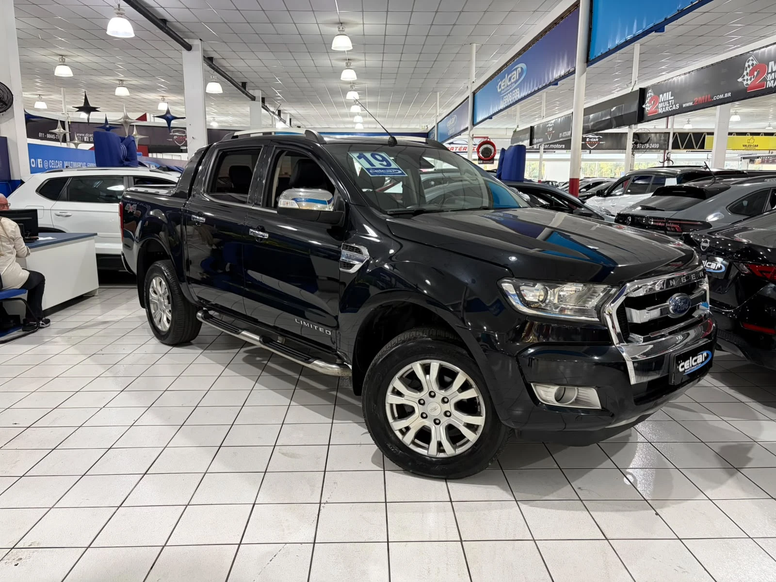 foto do veículo Ford Ranger LIMITED 4X4 CD 20V 3.2